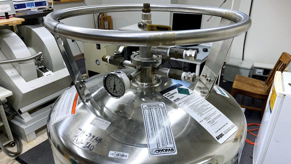 液氦容器 液氦容器